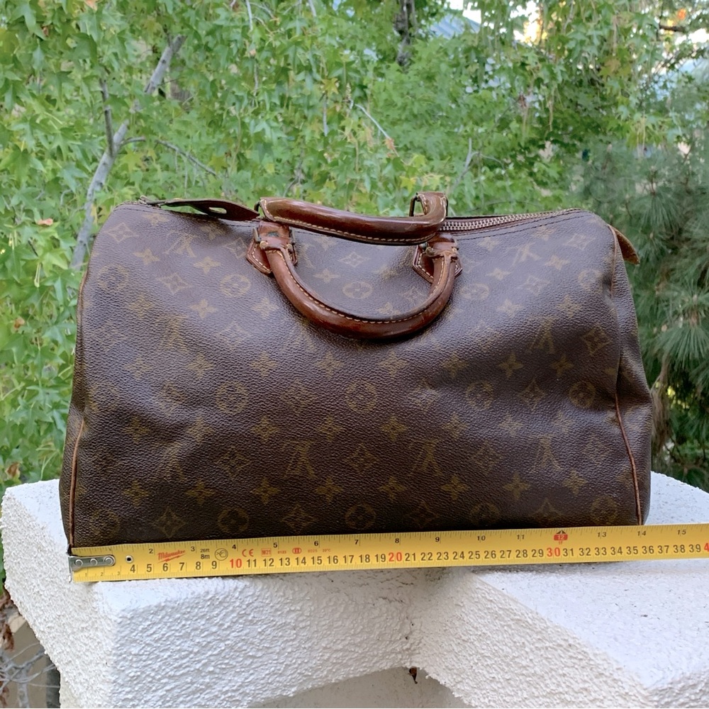 Vintage Louis Vuitton Speedy 40 Bag